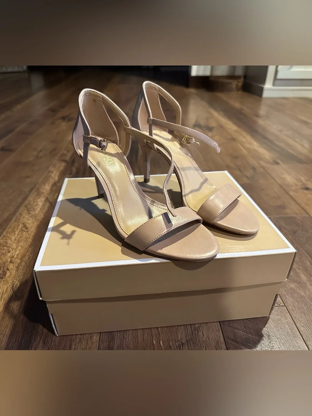 Brand New in Box Michael Kors Blush Leather Open-Toe Ankle-Strap Heels